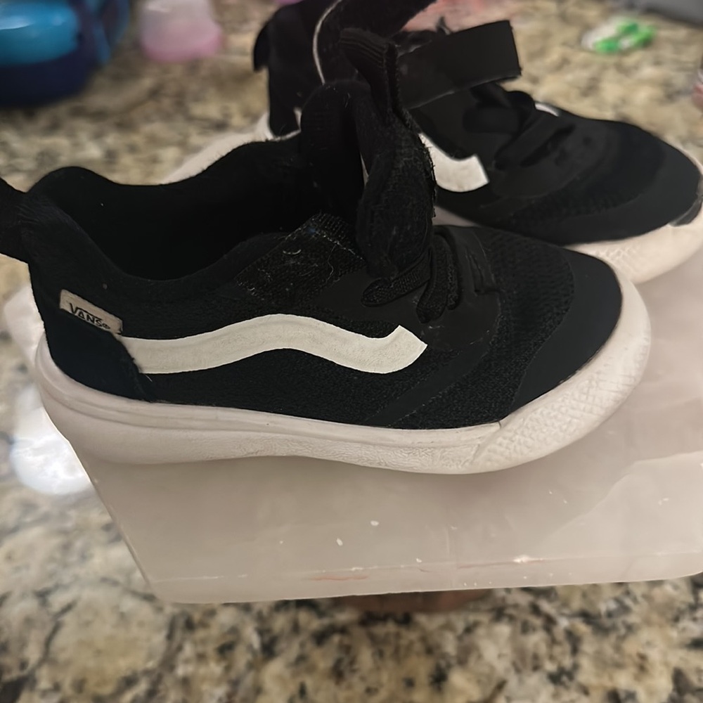 Van Velcro Sneakers